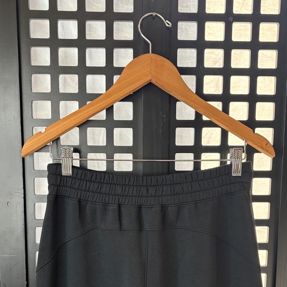 🖤 Spanx Black Wide Leg Pants Stretch Tie Waist Petite Medium Athleisure🖤 - Picture 6 of 11